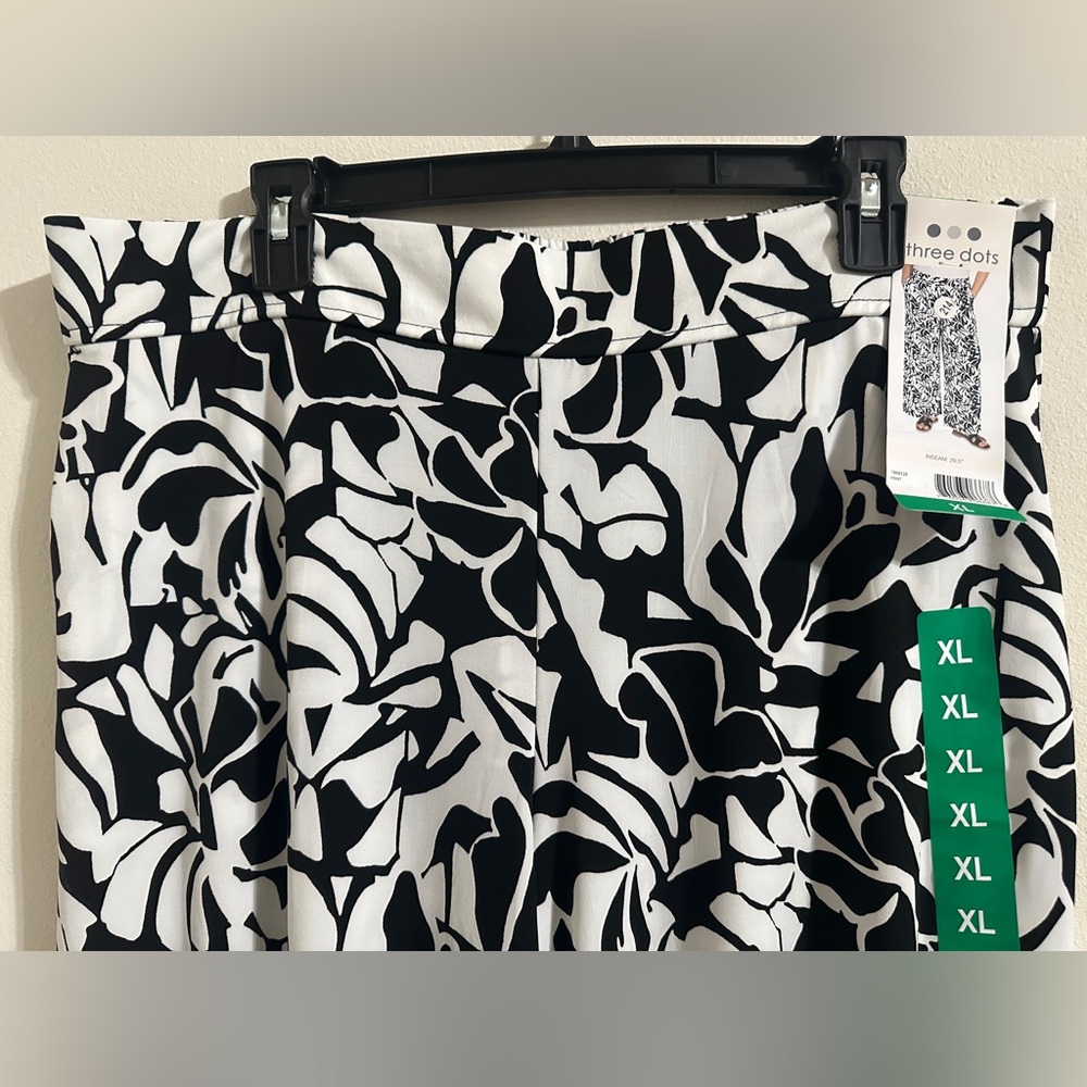 NEW - Three Dots Black and White Leaf Print Wide Leg Pants, Size XL - Picture 5 of 9